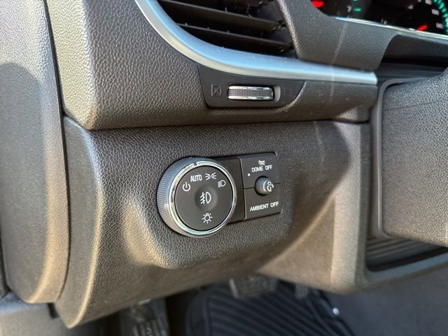 Used 2017 Chevrolet Traverse LT image 22