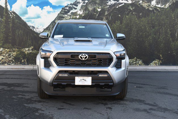 New 2025 Toyota Tacoma TRD Sport image 2