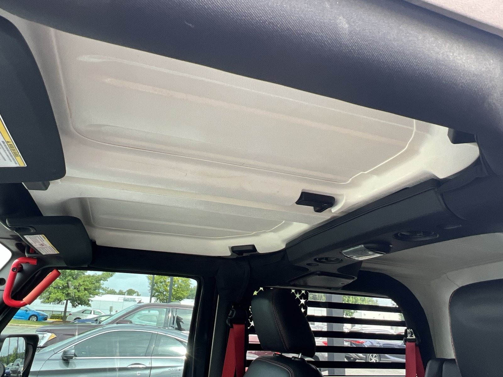 Used 2018 Jeep Wrangler Rubicon AWD/4WD image 21