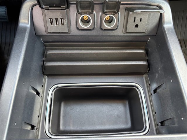 Used 2015 Chevrolet Silverado 3500 LTZ image 28