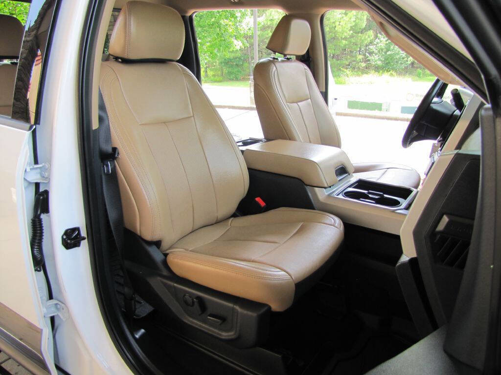 Used 2022 Ford F250 Lariat w/ Lariat Value Package image 24