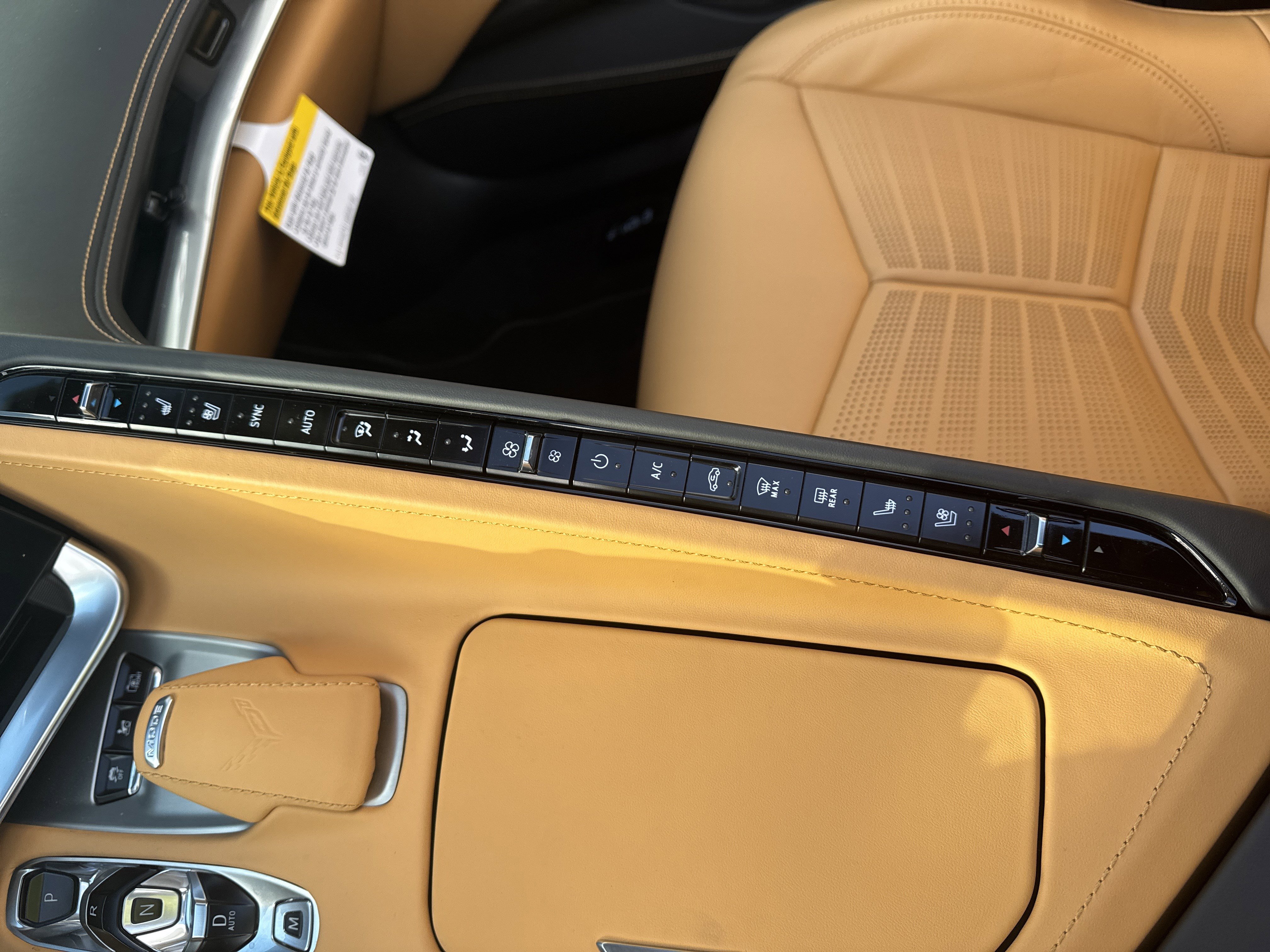 Used 2024 Chevrolet Corvette Stingray Premium Conv image 19
