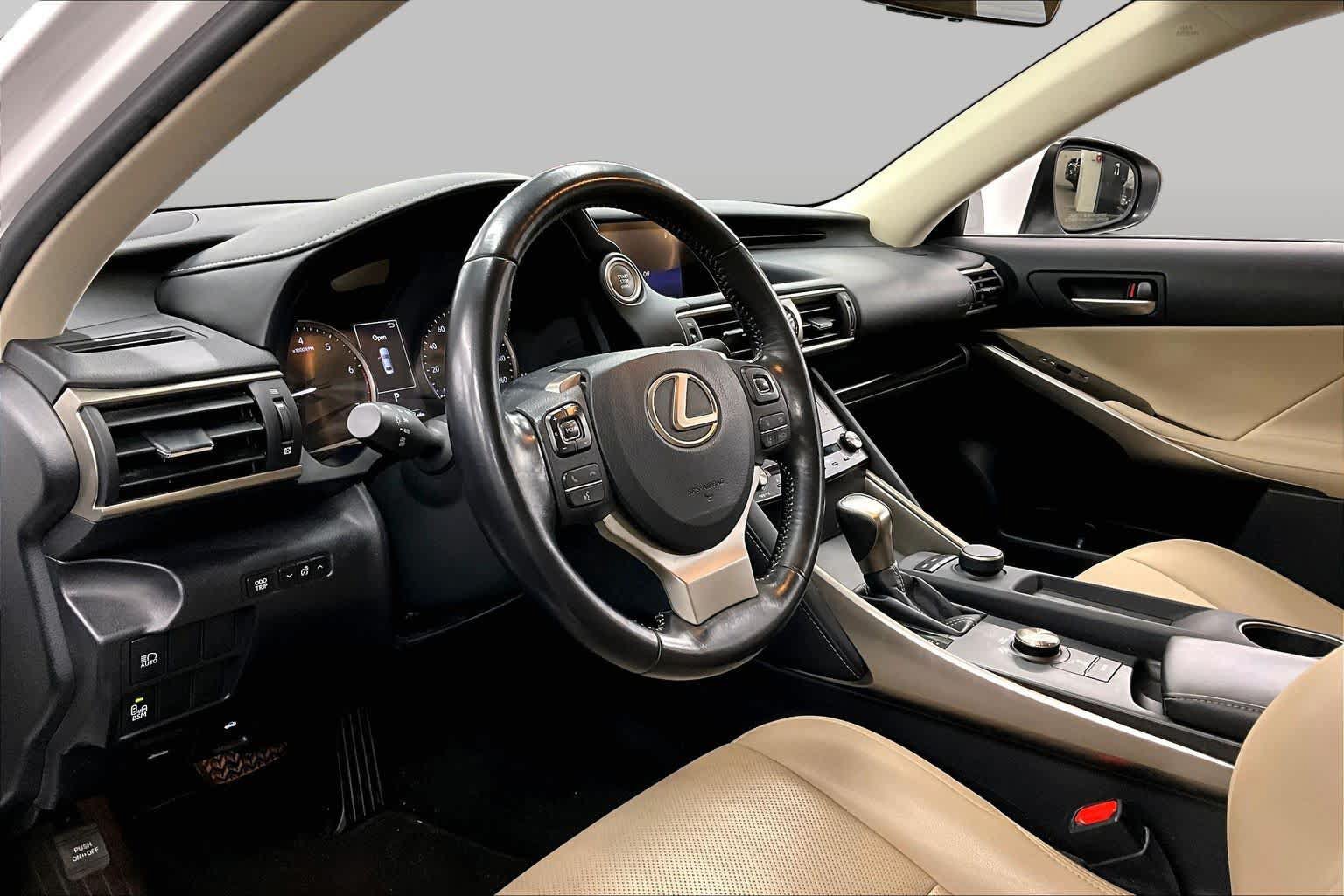 Used 2018 Lexus IS 300 w/ Accessory Package 2 RWD image 17