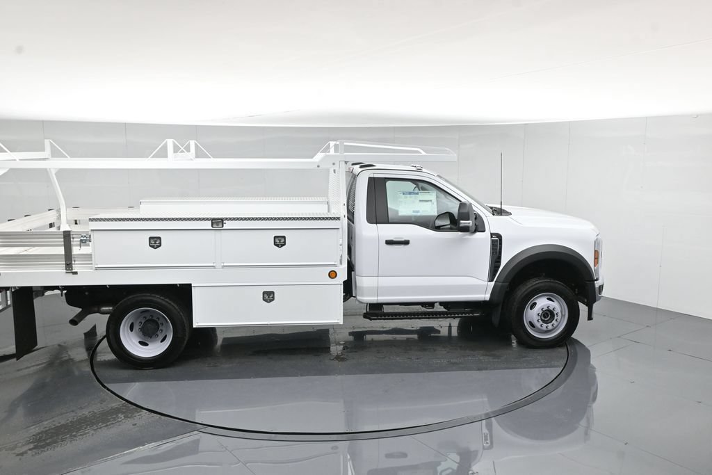 New 2025 Ford F550 4x4 Regular Cab Super Duty image 44