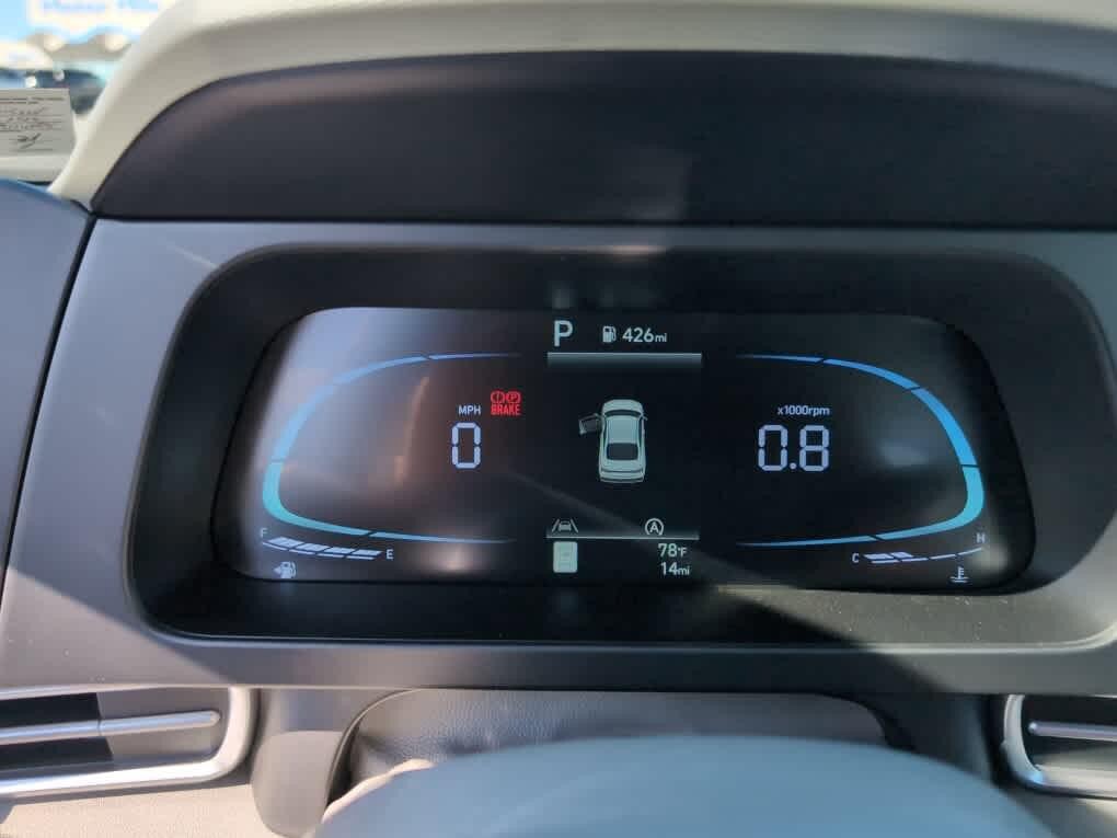 New 2026 Hyundai Elantra SE FWD image 31