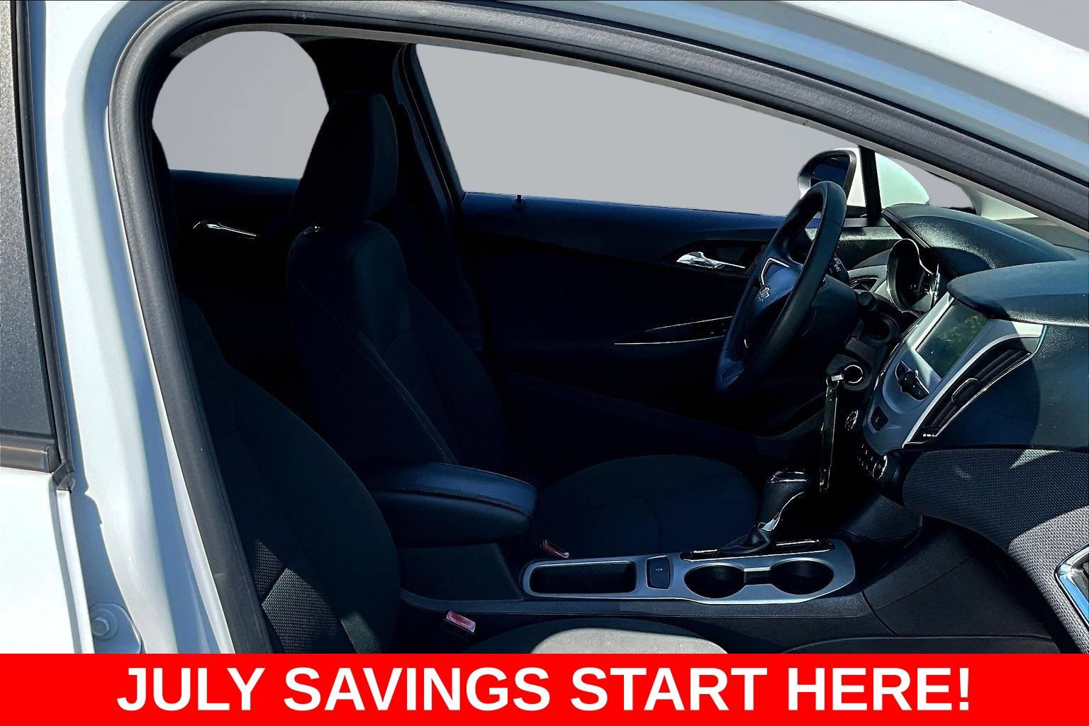 Used 2018 Chevrolet Cruze LS FWD image 33