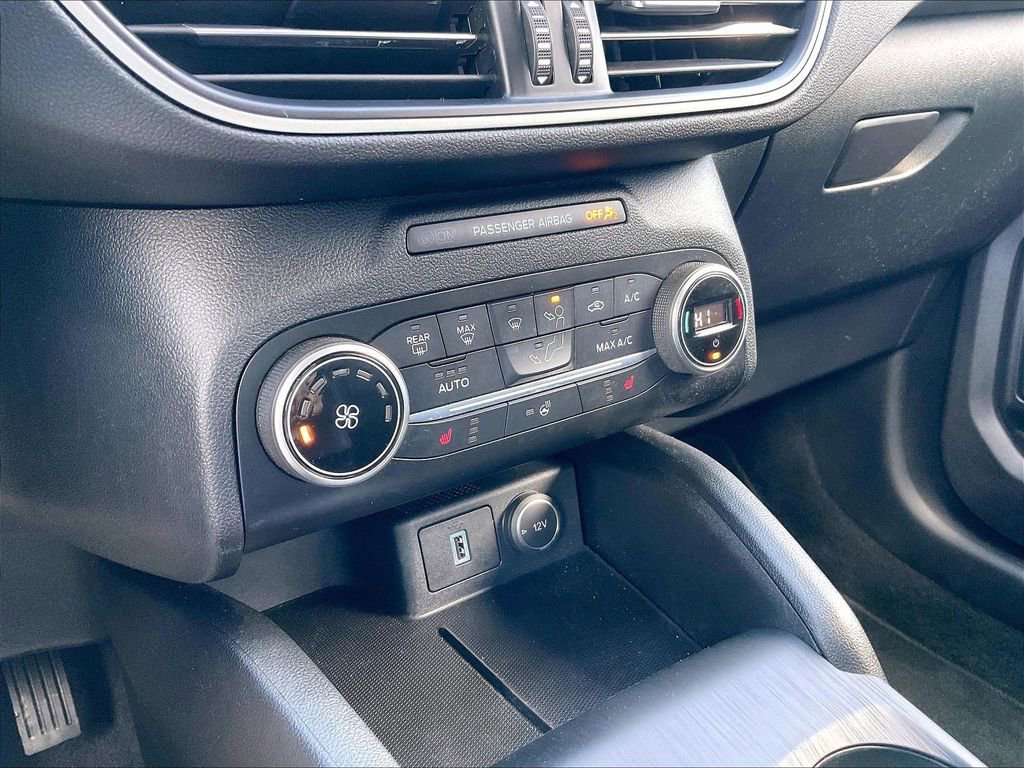 Used 2020 Ford Escape SEL AWD/4WD image 12