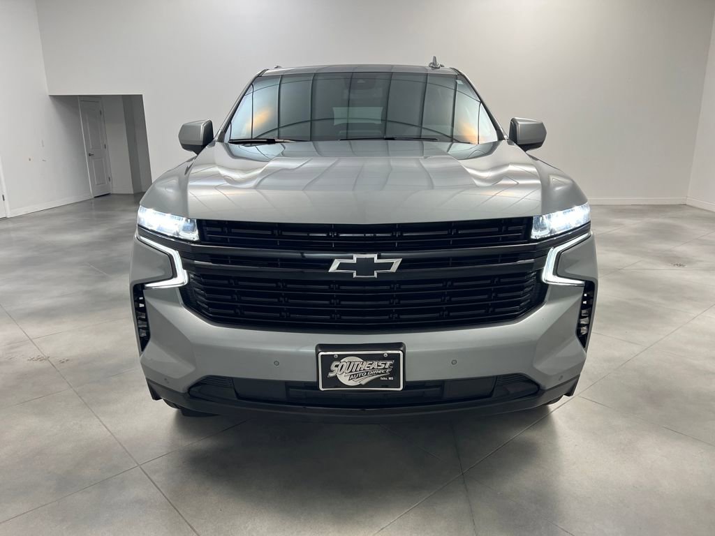 Used 2024 Chevrolet Suburban RST video 2