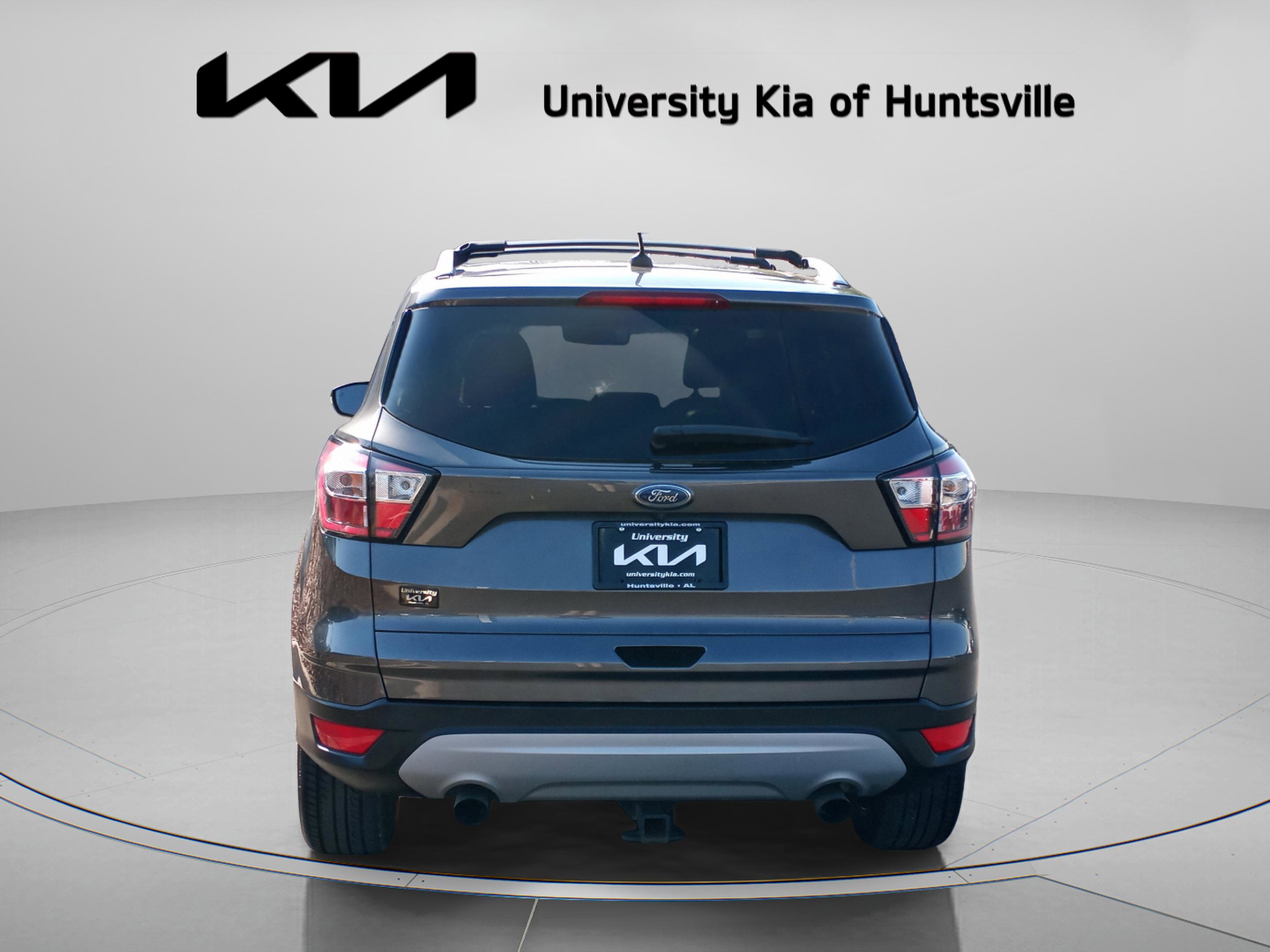 Used 2017 Ford Escape Titanium image 6