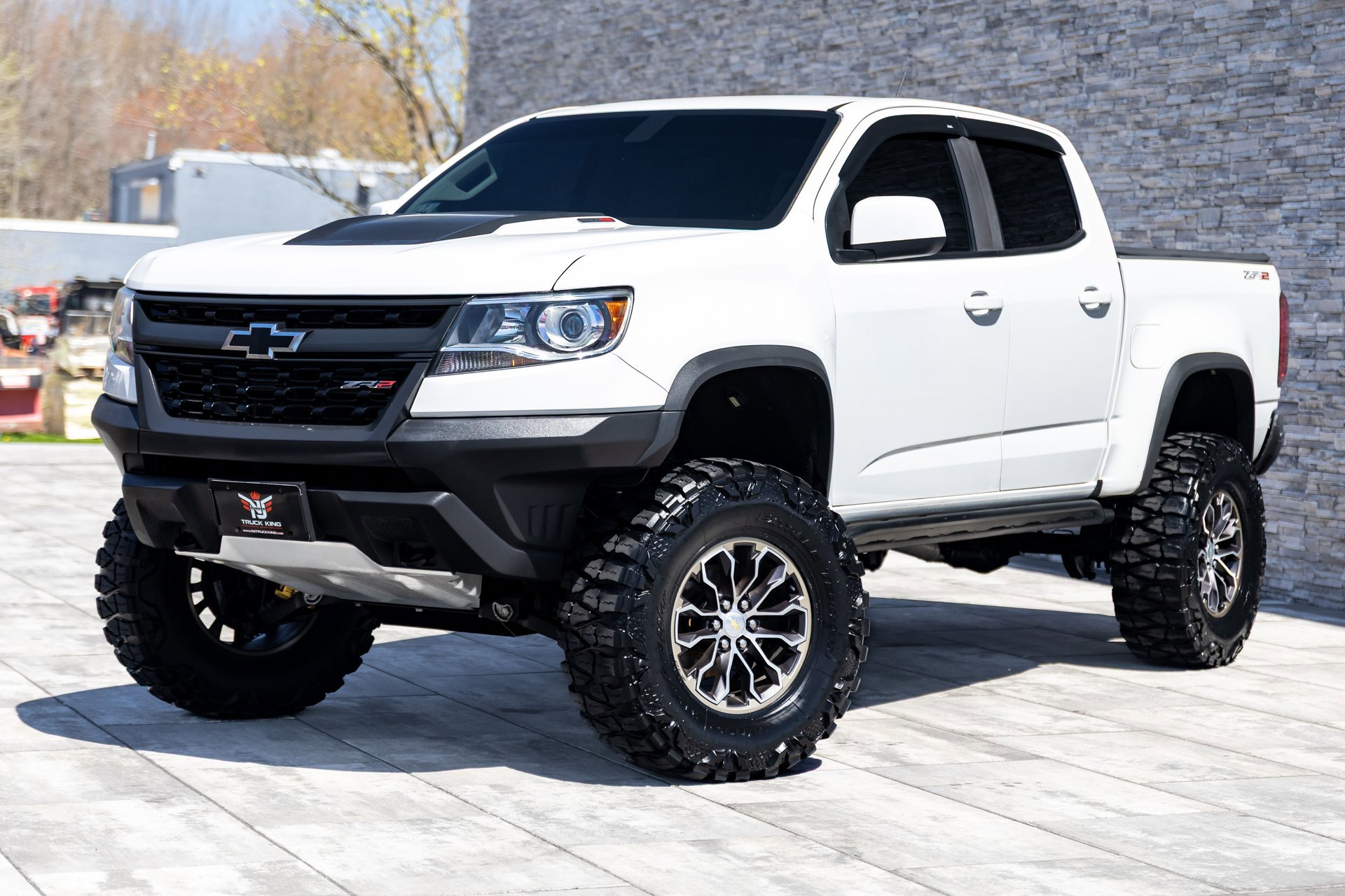 Used 2018 Chevrolet Colorado ZR2 image 1