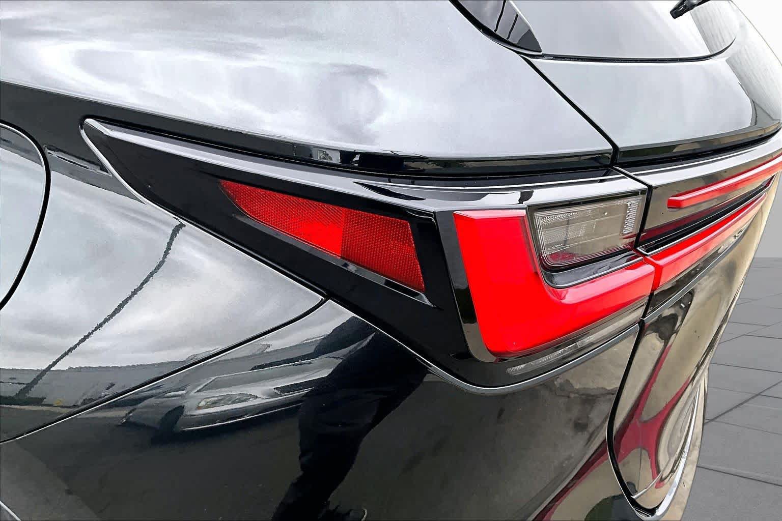 Used 2026 Lexus NX 350h AWD w/ Accessory Package (2T) image 29