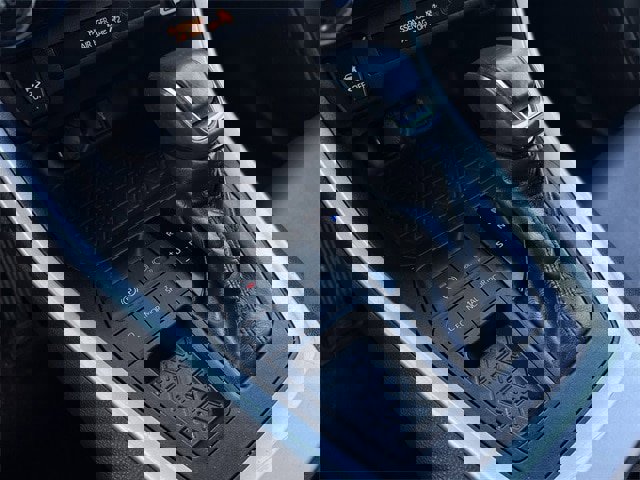 Used 2020 Toyota RAV4 XLE Premium image 20