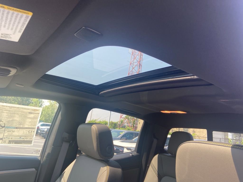 New 2025 Chevrolet Colorado ZR2 w/ Technology Package image 11