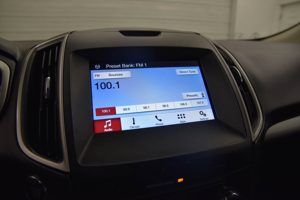 Used 2016 Ford Edge SEL w/ Equipment Group 201A image 18