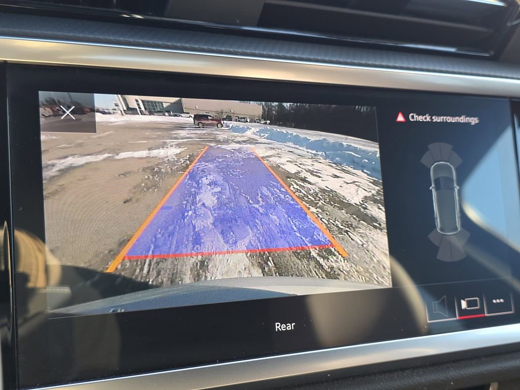 Used 2019 Audi Q3 2.0T Premium Plus w/ Premium Plus Package image 13