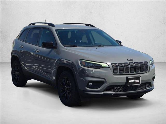 Used 2023 Jeep Cherokee Altitude Lux AWD/4WD video 3