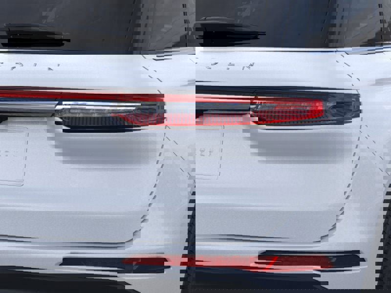 New 2026 Lincoln Corsair Premiere image 21