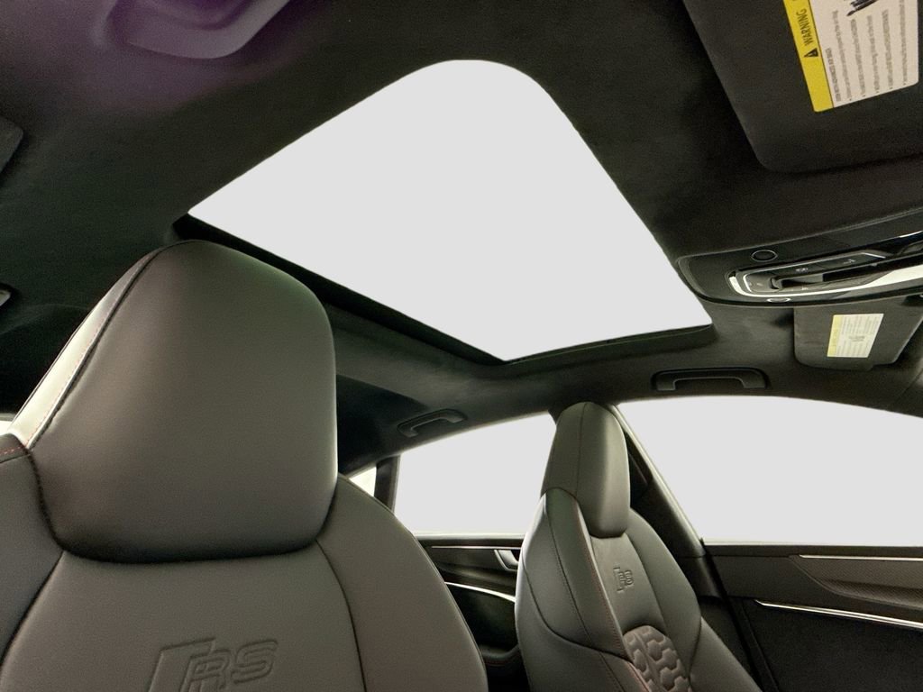 New 2026 Audi RS 7 Performance image 18