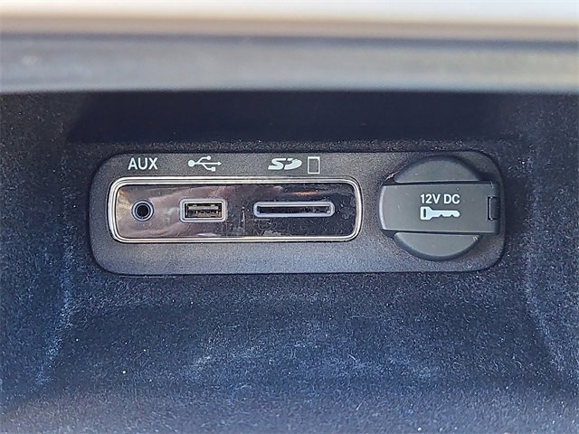 Used 2015 Jeep Grand Cherokee Limited w/ Luxury Group II image 20