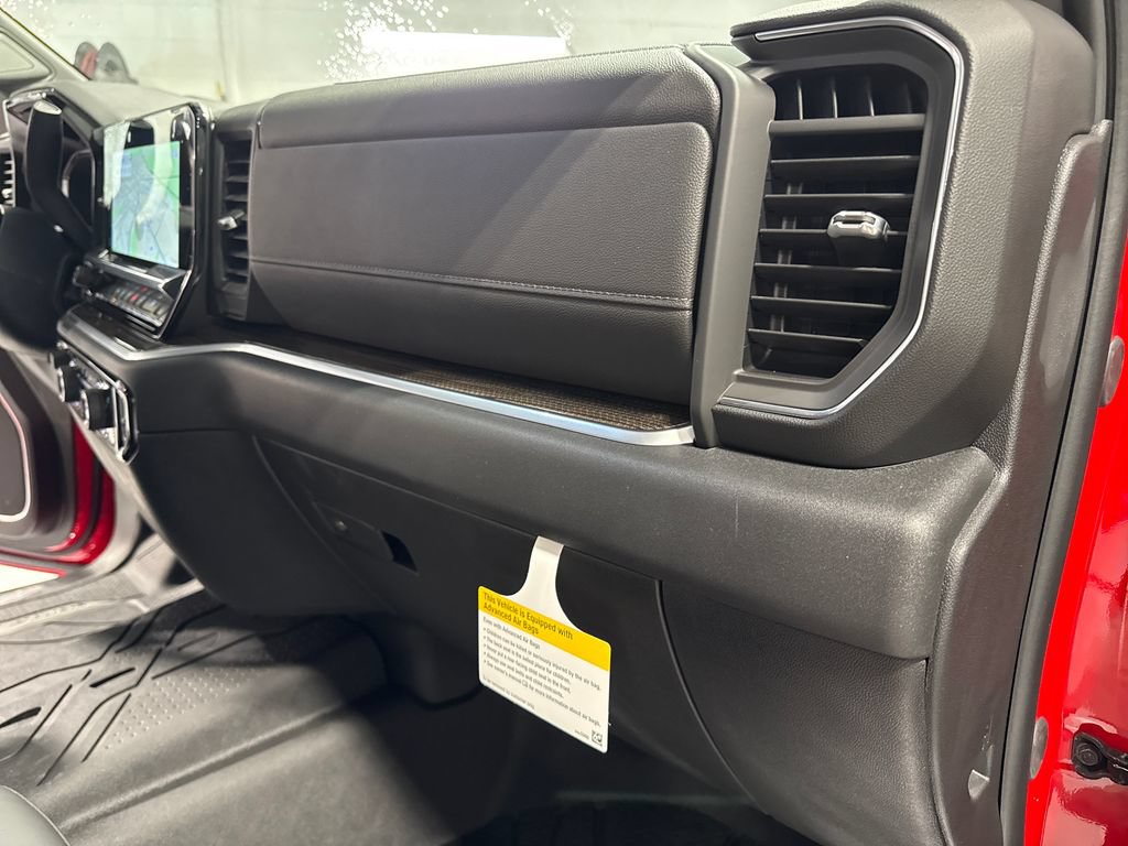 New 2026 Chevrolet Silverado 1500 LT w/ Leather Package AWD/4WD image 35