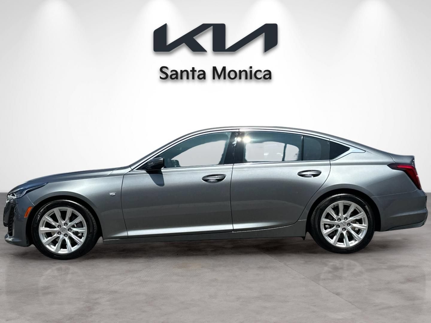 Used 2021 Cadillac CT5 Luxury w/ Sun And Sound Package RWD image 3
