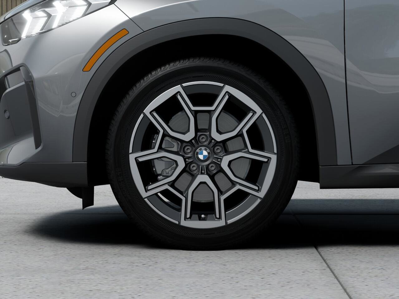 Used 2026 BMW X2 xDrive28i w/ Technology Package AWD/4WD image 7