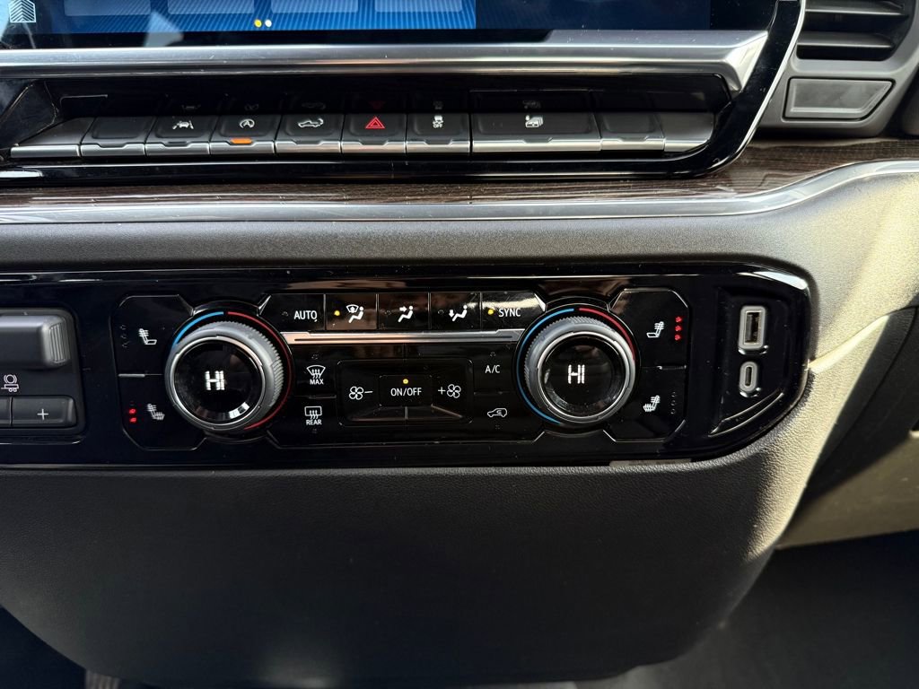 Used 2023 Chevrolet Silverado 1500 RST image 22