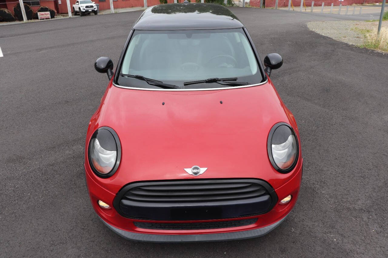 Used 2014 MINI Cooper 2-Door Hardtop FWD image 2