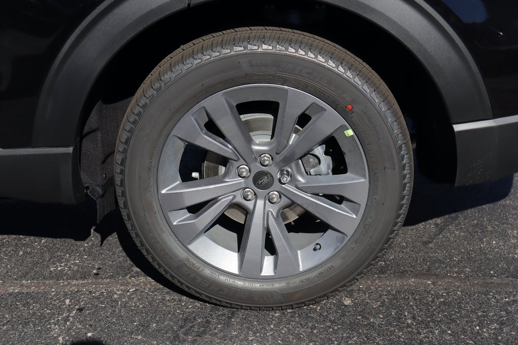 New 2026 Ford Explorer Active w/ Active Comfort Package image 20