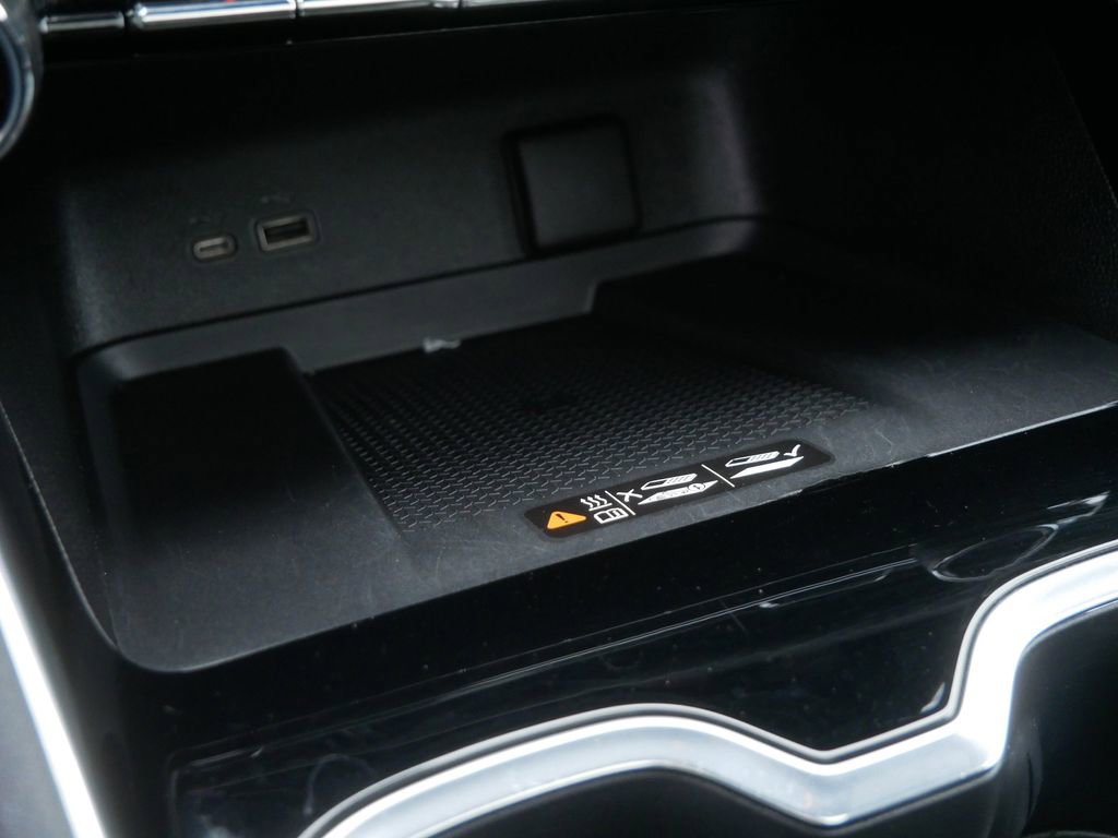 Certified 2024 Chevrolet Traverse RS w/ LPO, Floor Liner Package image 28