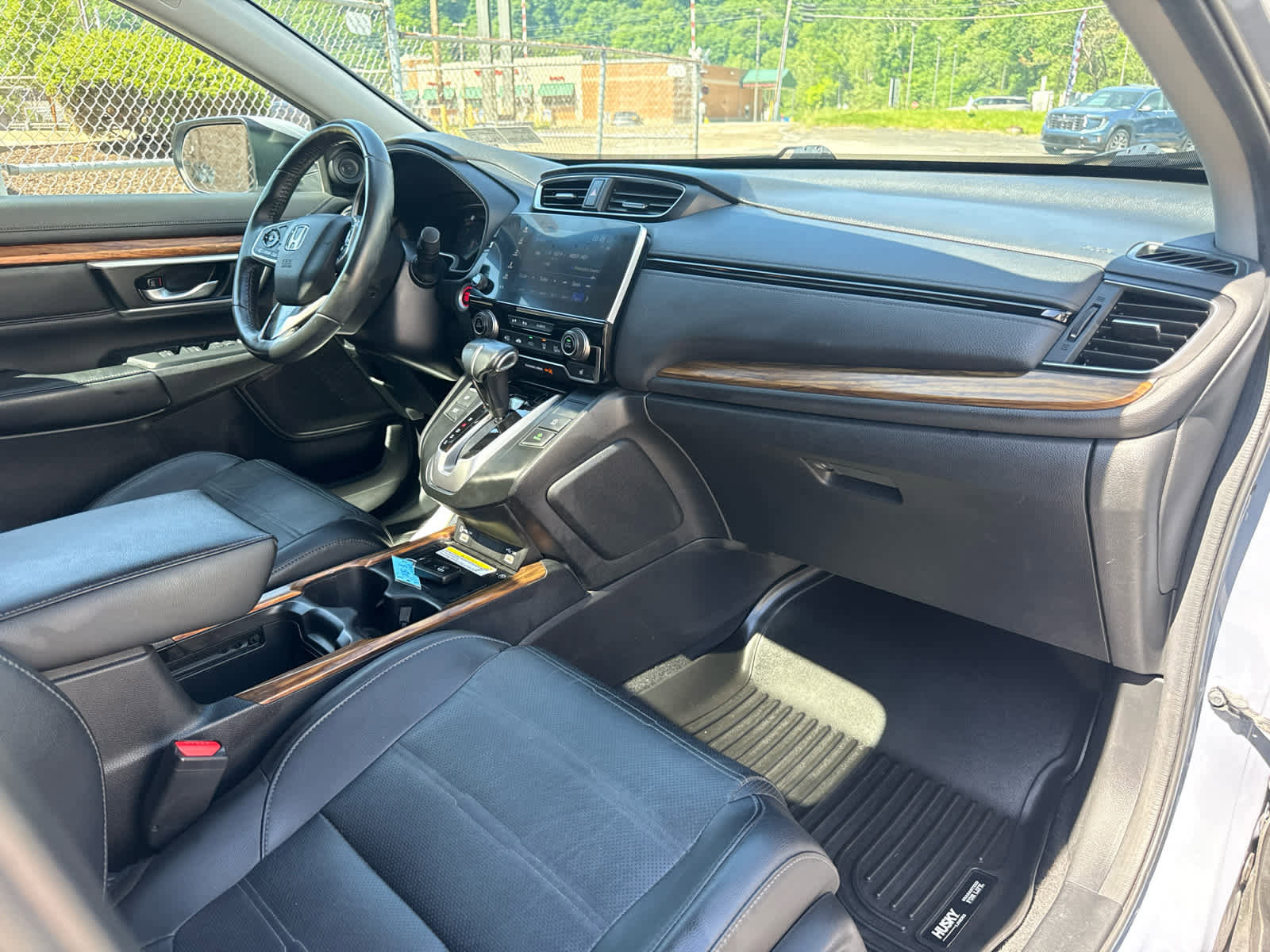 Used 2020 Honda CR-V Touring image 30