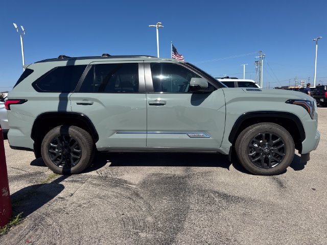 Used 2026 Toyota Sequoia Platinum AWD/4WD image 11