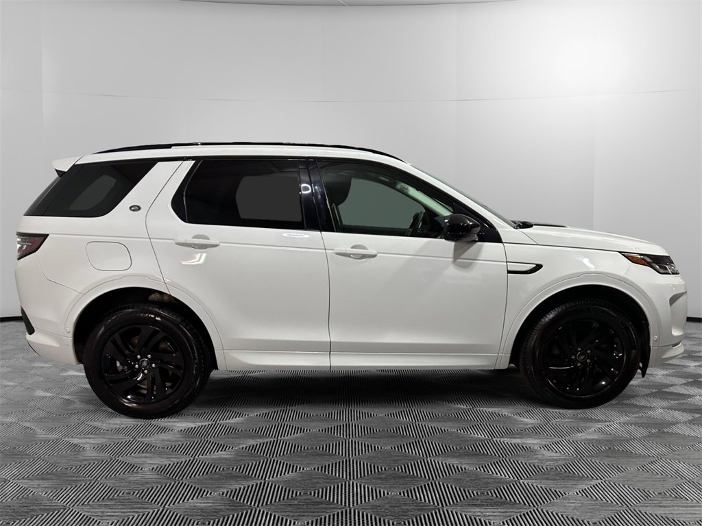 Used 2024 Land Rover Discovery Sport S image 5