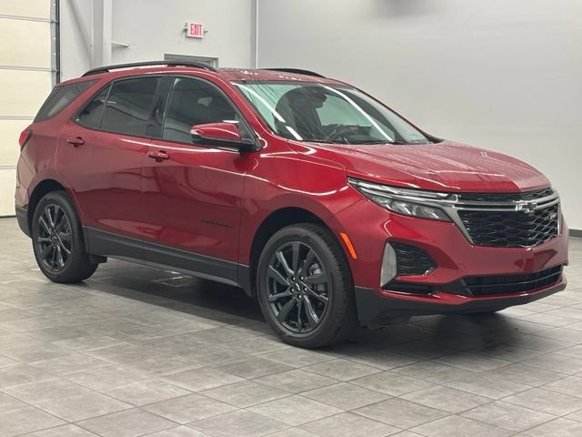 Used 2023 Chevrolet Equinox RS w/ RS Leather Package AWD/4WD image 1