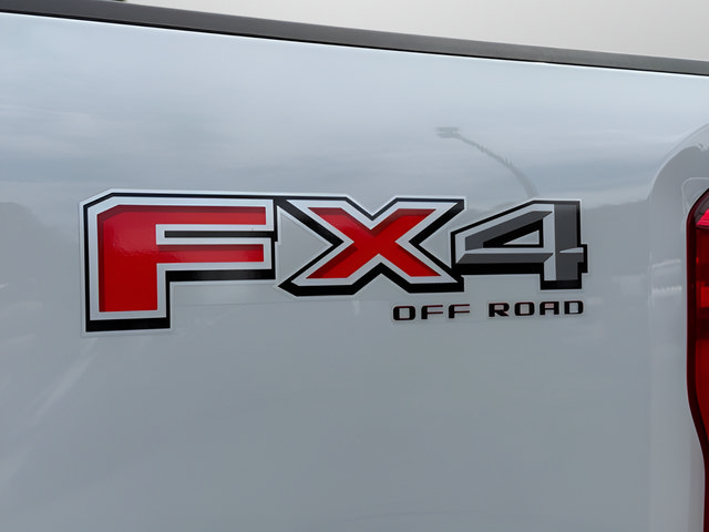 New 2026 Ford F350 XLT w/ FX4 Off-Road Package AWD/4WD image 19