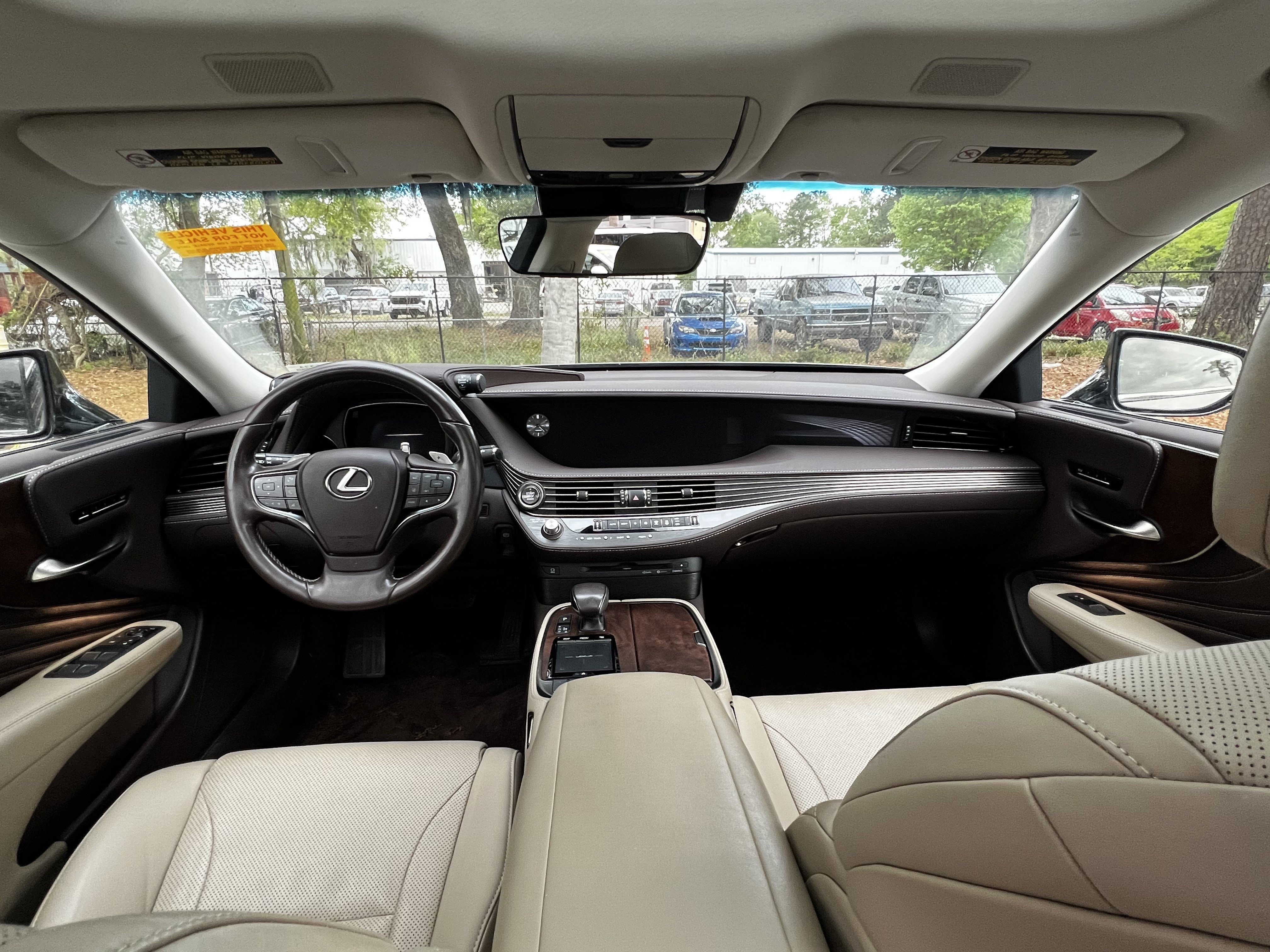 Used 2018 Lexus LS 500 AWD w/ Accessory Package (Z1) image 36