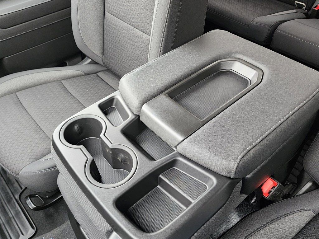 New 2026 GMC Sierra 2500 SLE w/ SLE Value Package; image 32