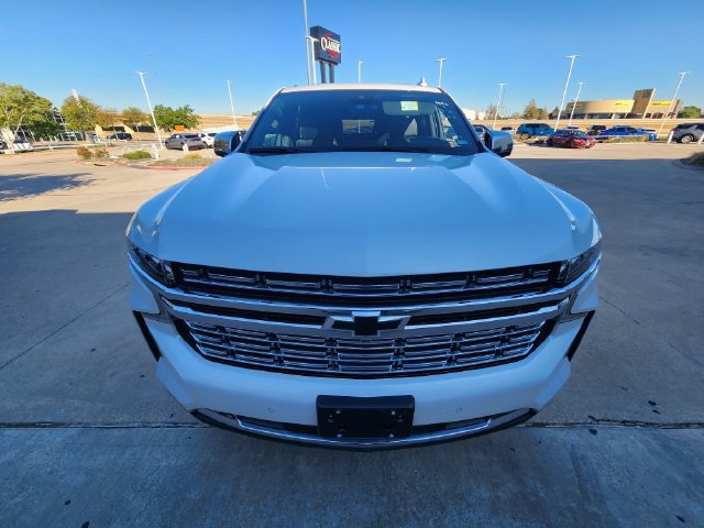 Used 2024 Chevrolet Tahoe Premier RWD image 2