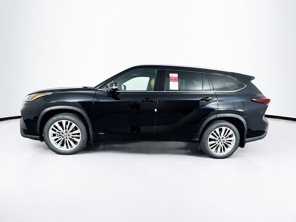 New 2026 Toyota Highlander Platinum AWD/4WD image 5