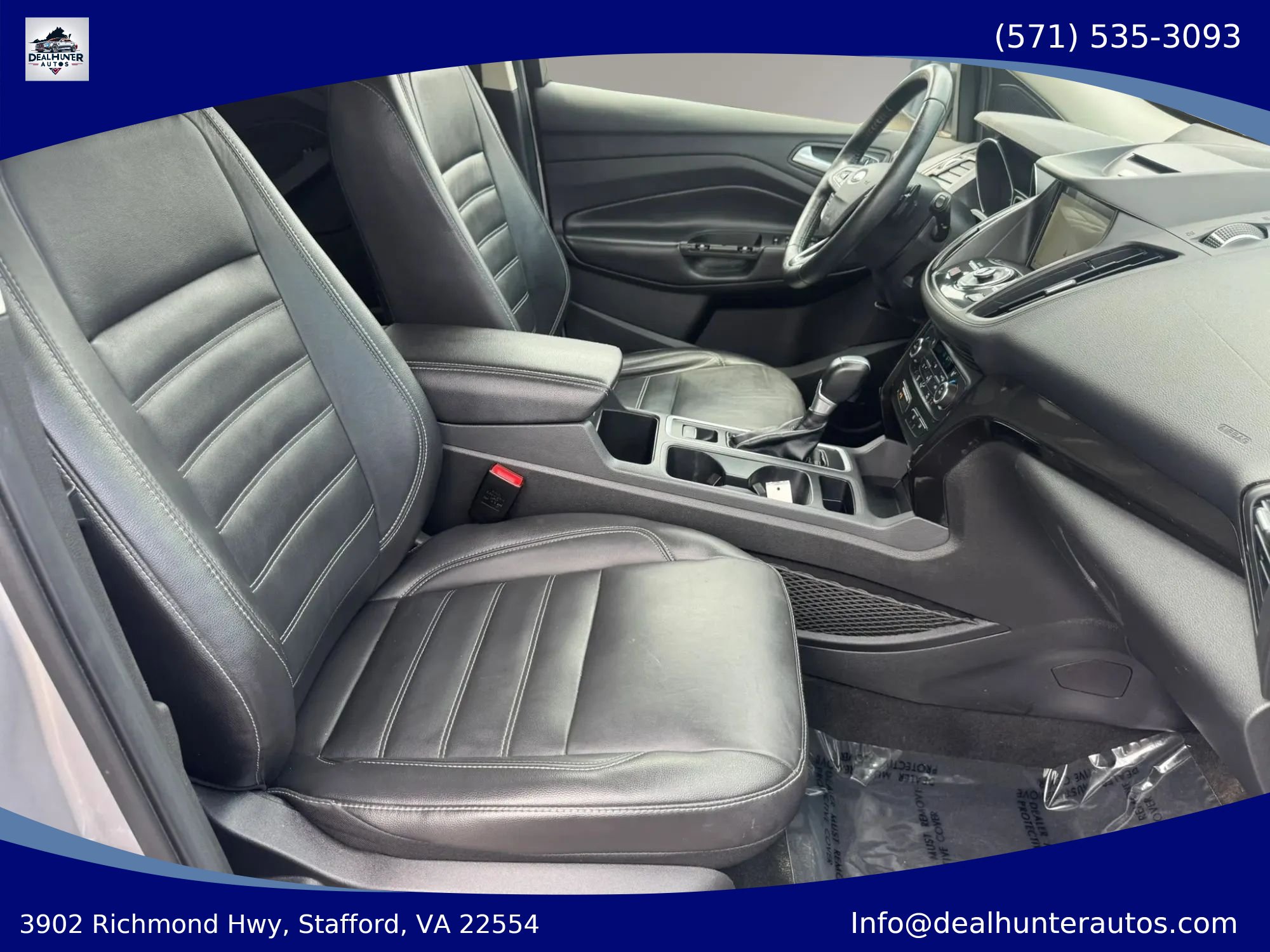 Used 2017 Ford Escape Titanium AWD/4WD image 19