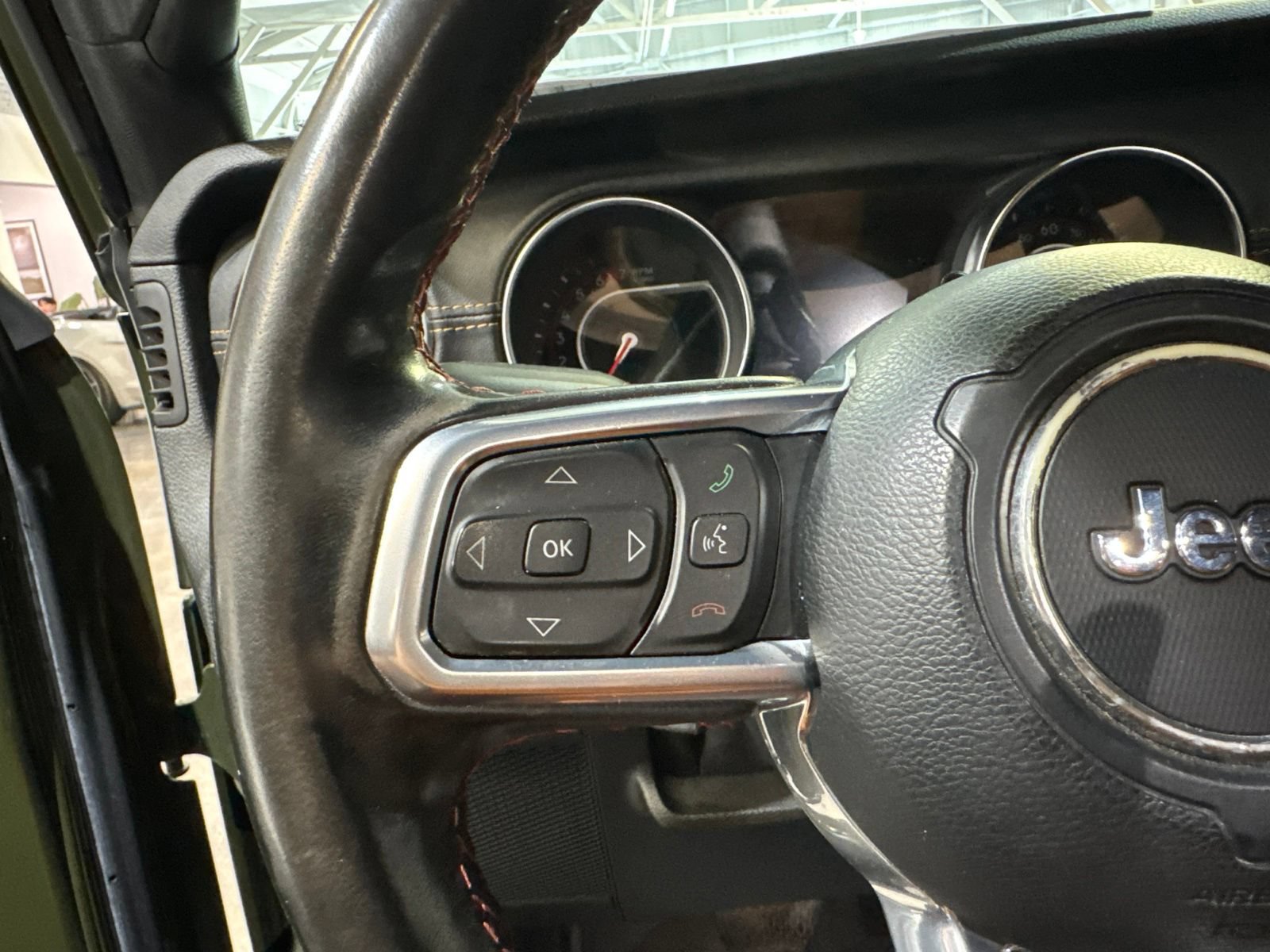 Used 2021 Jeep Wrangler Unlimited Rubicon AWD/4WD image 28