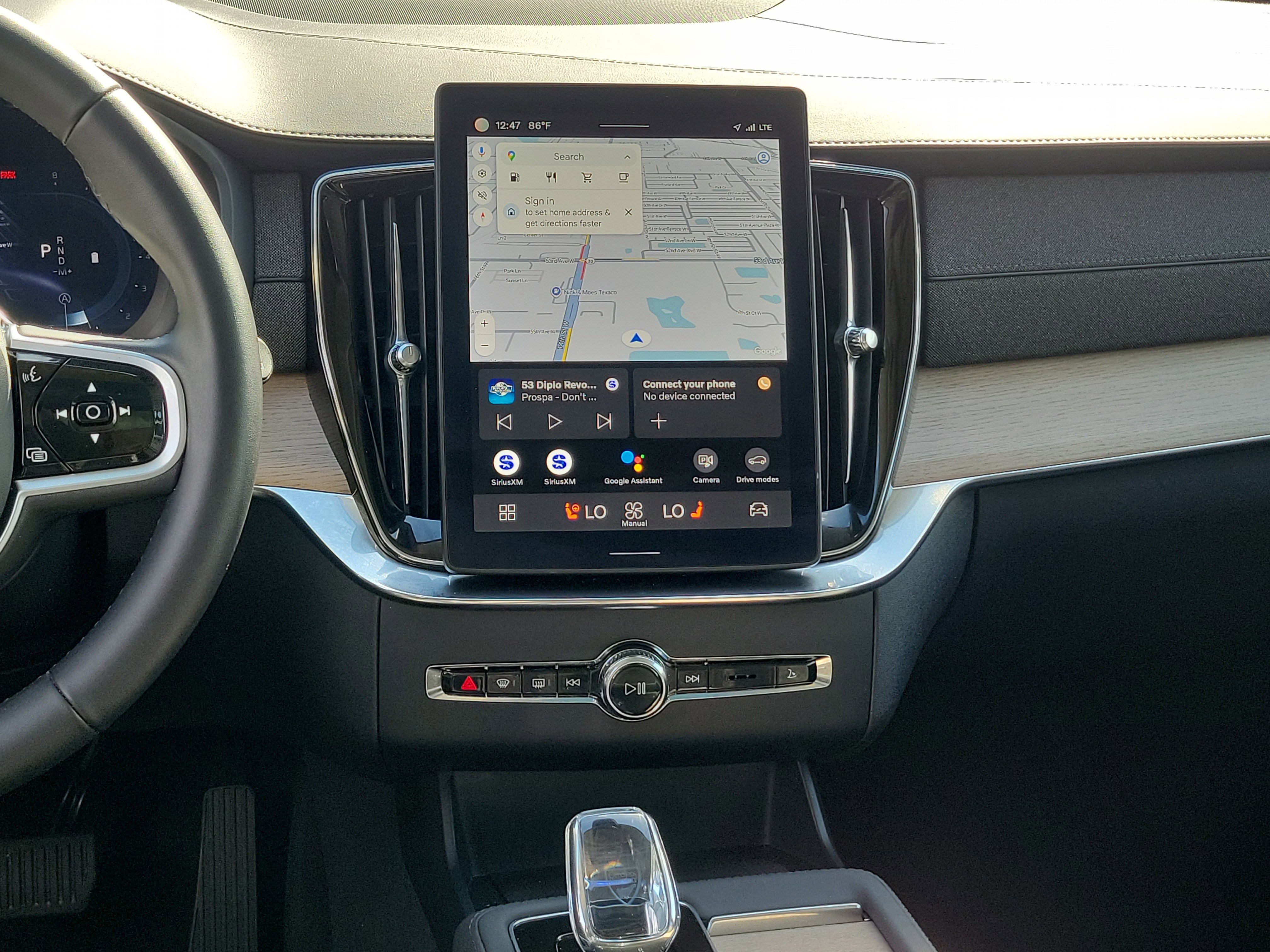 Used 2025 Volvo XC90 B6 Plus image 29