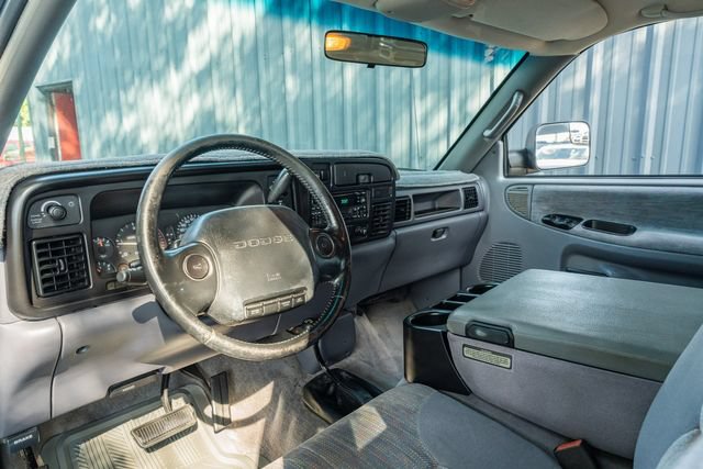 Used 1997 Dodge Ram 3500 Truck 4x4 Club Cab image 23