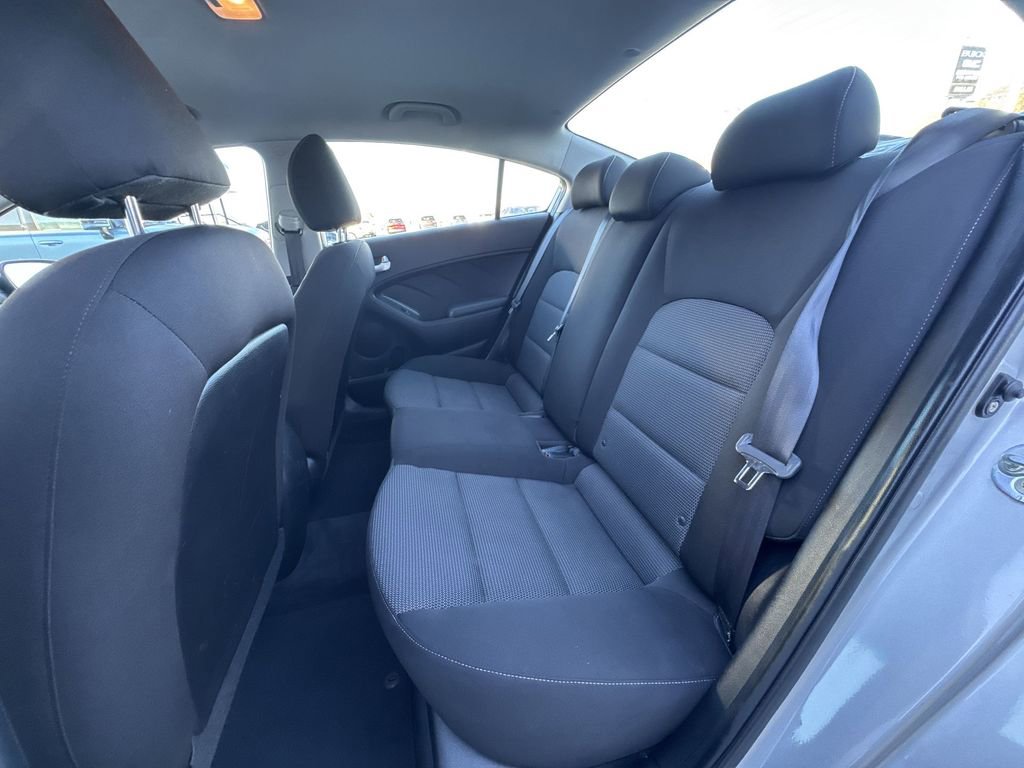 Used 2017 Kia Forte LX image 20
