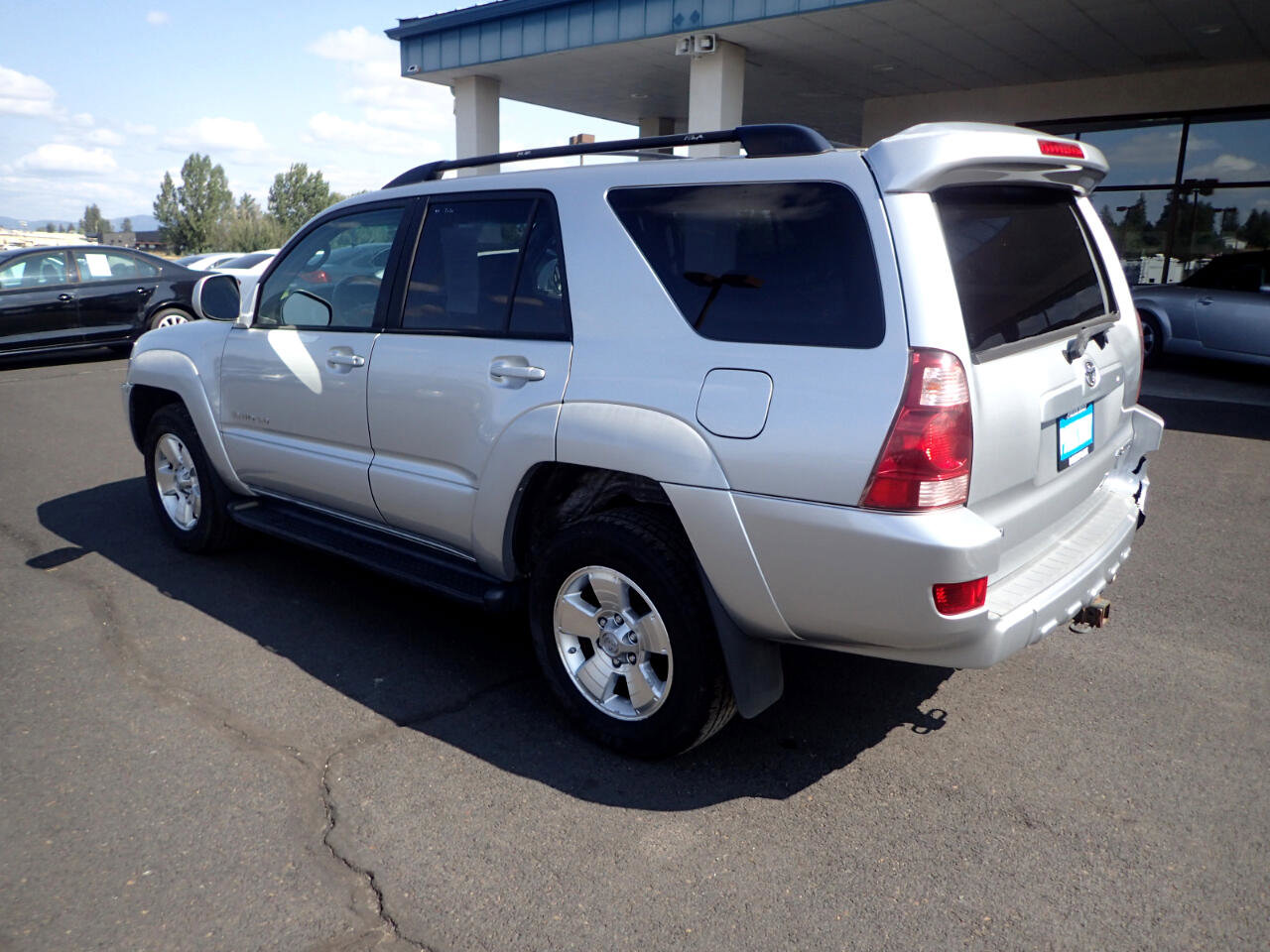 Used 2005 Toyota 4Runner Limited image 3