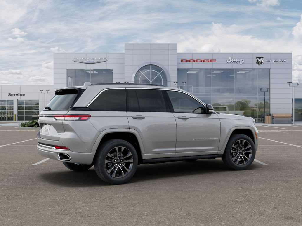 New 2025 Jeep Grand Cherokee Overland w/ Adv Protech Group III AWD/4WD image 4
