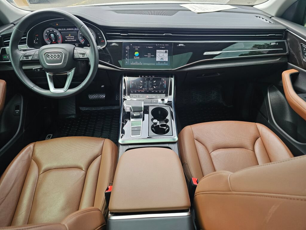 Used 2023 Audi Q8 Premium Plus AWD/4WD image 9