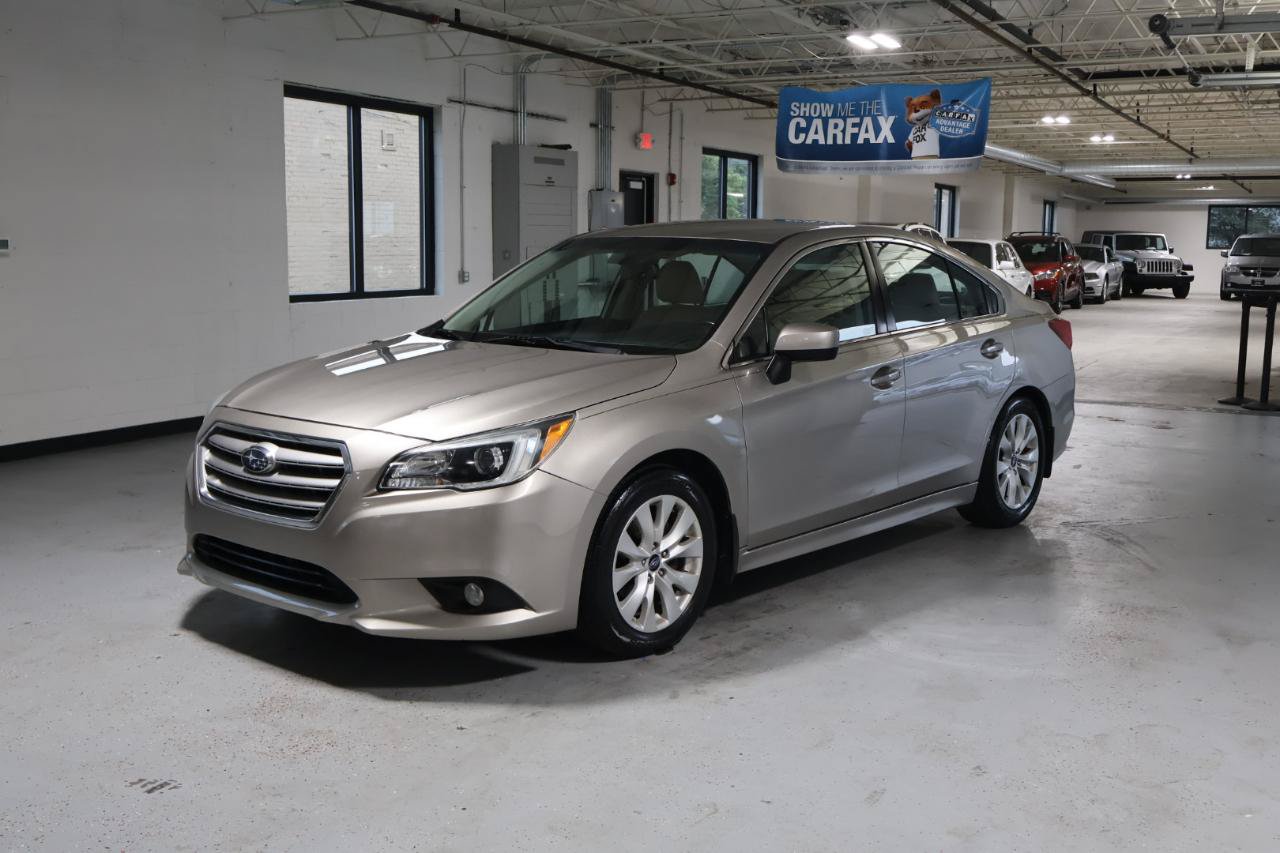 Used 2015 Subaru Legacy 2.5i Premium AWD/4WD image 3