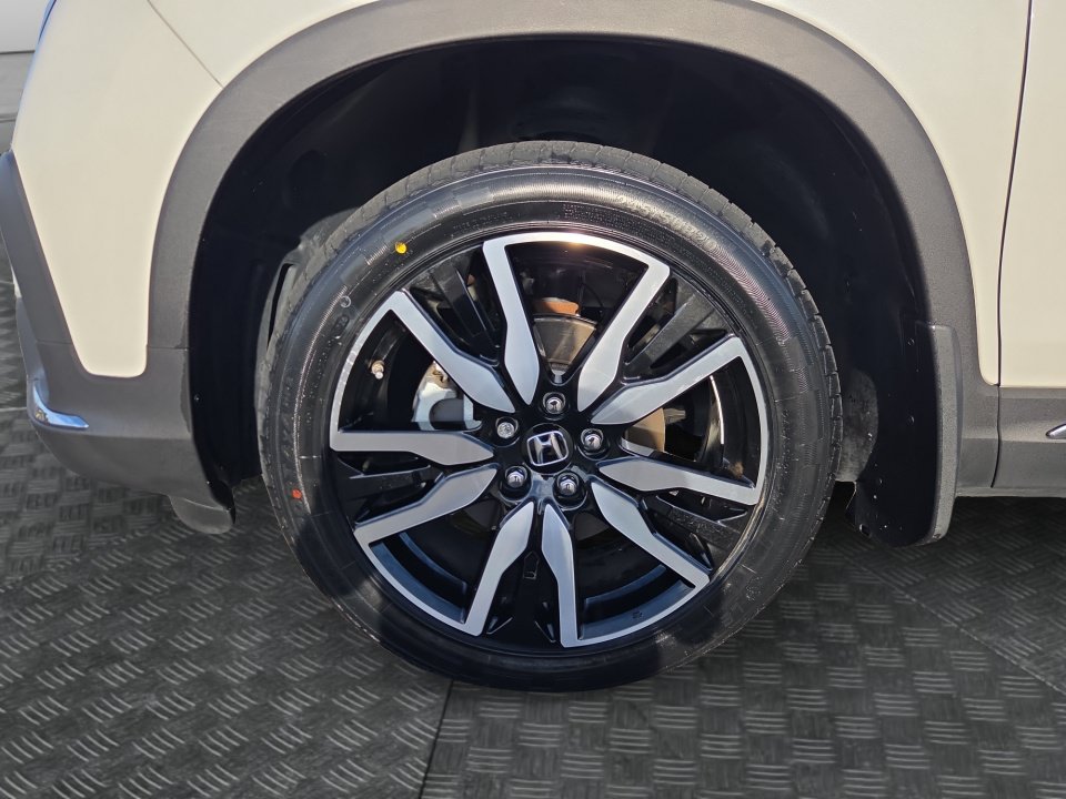 Used 2022 Honda Pilot Touring image 27