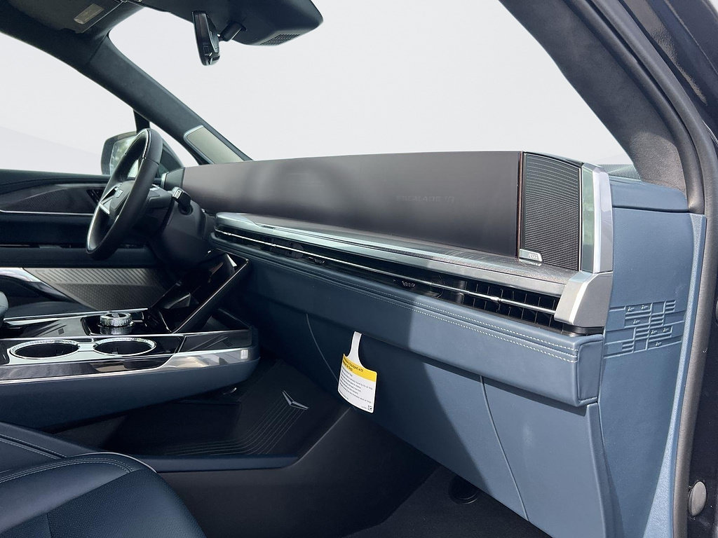 New 2025 Cadillac Escalade IQ Luxury 2 AWD/4WD image 35